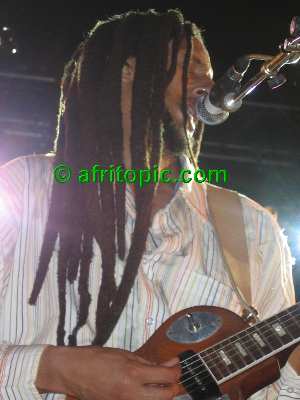 ../Images/AfricaFestival-27-28May05 177.jpg